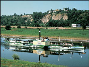 Dampfschiff Diesbar